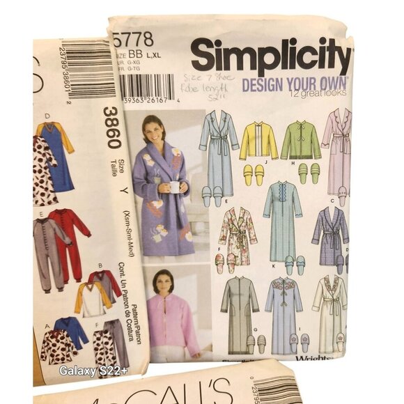 Simplicity & McCalls Sewing Pattern Lot Pajamas Robes Family Sleepwear Easy To S - Picture 4 of 13